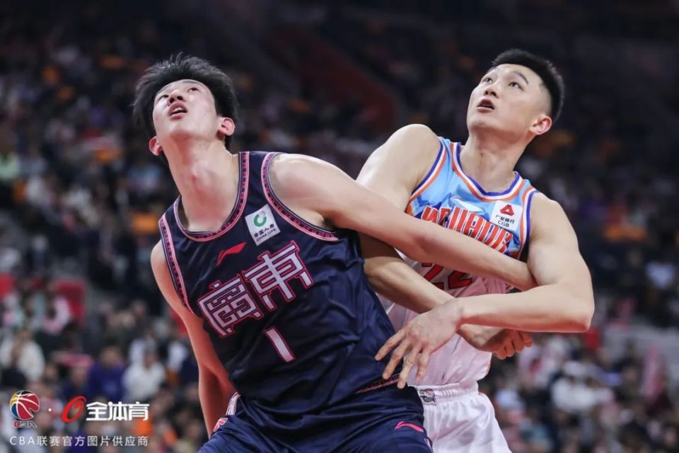 阿贾克斯主场-爱游戏平台